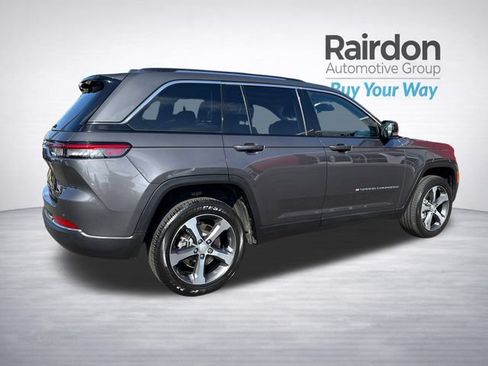 Used 2023 Jeep Grand Cherokee 4WD 4xe w/ Luxury Tech Group II image 7