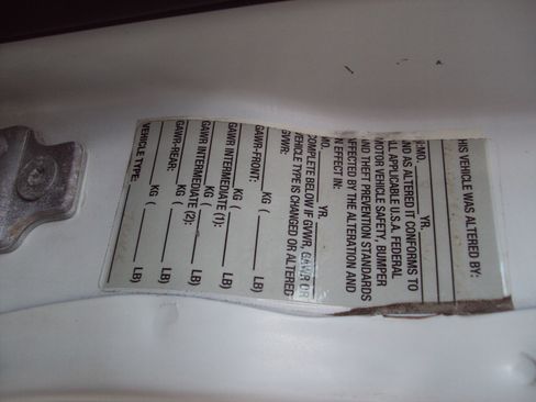 Used 2013 Chevrolet Express 1500 AWD image 34