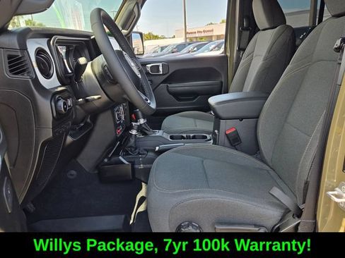 Certified 2025 Jeep Wrangler Unlimited Sport AWD/4WD image 13