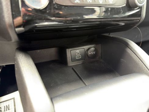 Used 2024 Ford Escape ST-Line w/ Tech Pack #1 FWD image 34