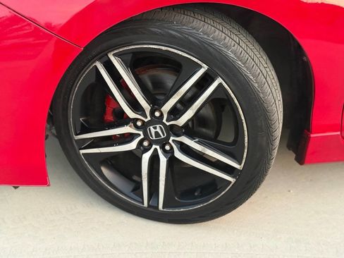 Used 2017 Honda Accord Sport Special Edition image 4
