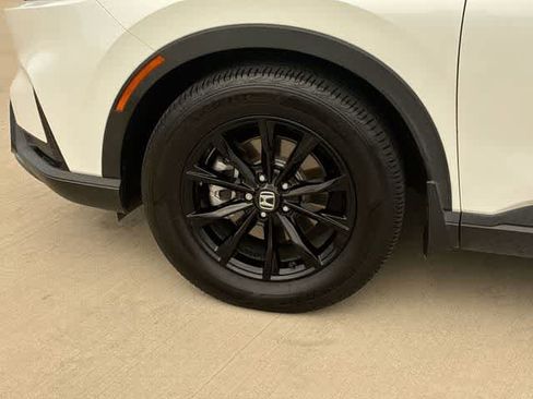 Used 2023 Honda CR-V Sport image 9