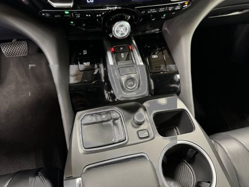 Certified 2023 Acura MDX SH-AWD w/ Technology Package image 29