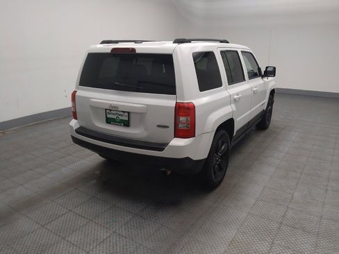 Used 2015 Jeep Patriot High Altitude FWD image 9