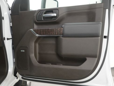 Used 2021 GMC Sierra 2500 Denali w/ Denali Ultimate Package image 9