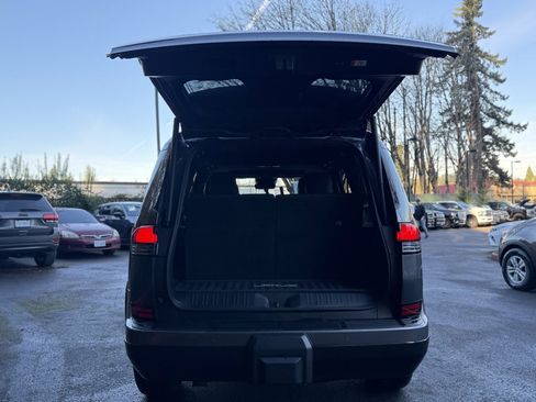 Used 2024 Lexus GX 550 image 24