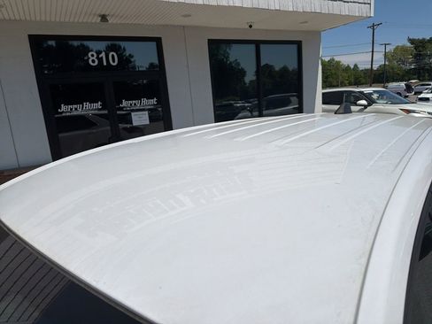 Used 2022 Chevrolet Equinox LT FWD image 11
