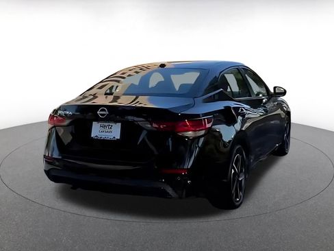 Used 2025 Nissan Sentra SV image 16