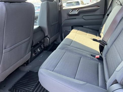 New 2026 GMC Sierra 1500 Elevation image 11