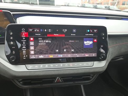 New 2024 Dodge Charger R/T Scat Pack w/ Plus Group image 16