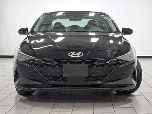 Used 2023 Hyundai Elantra SEL w/ Convenience Package image 10