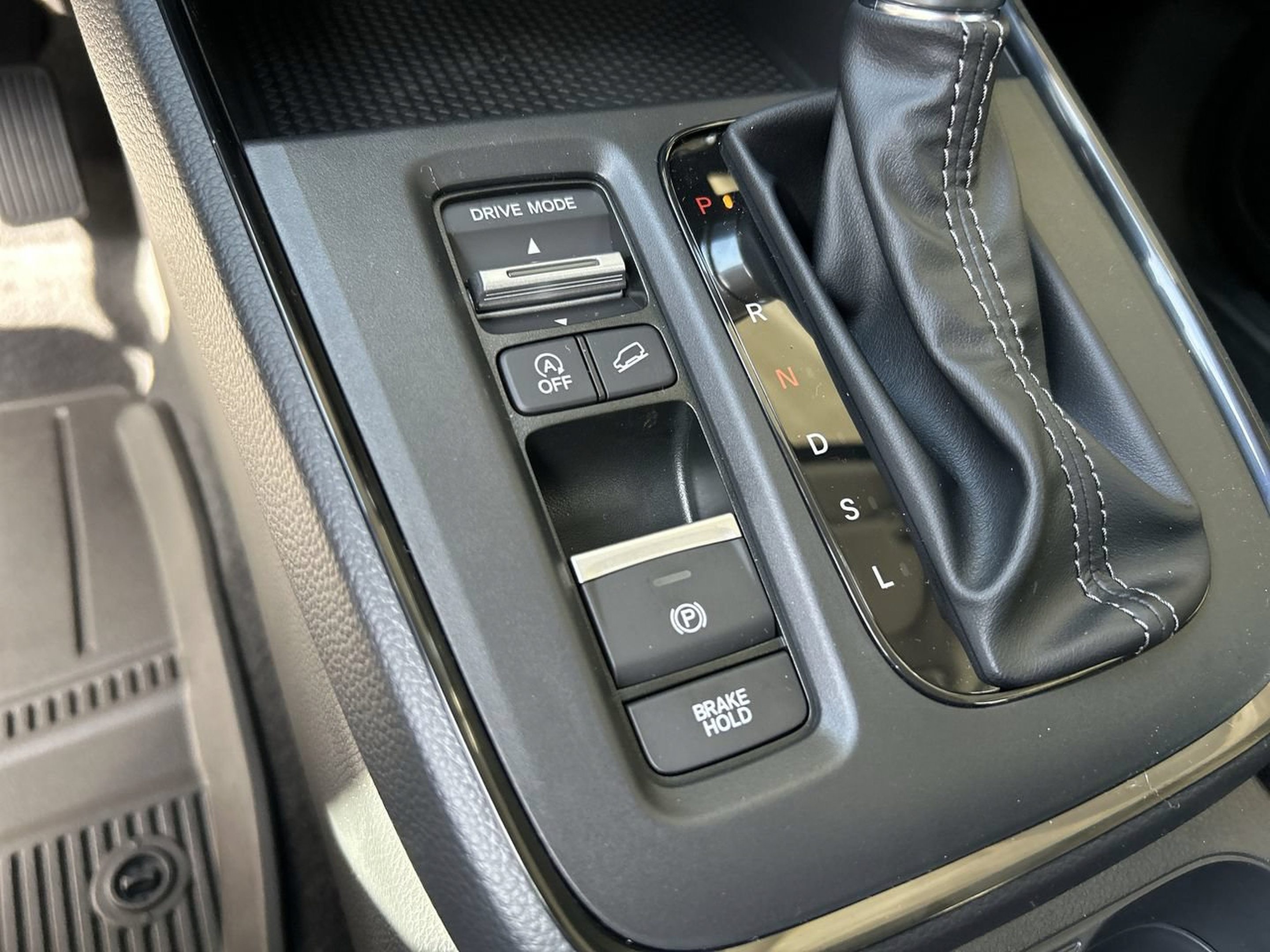Used 2024 Honda CR-V LX image 25