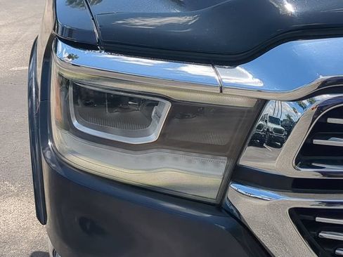 Used 2021 RAM 1500 Laramie AWD/4WD image 10