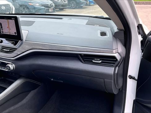 Certified 2024 Nissan Altima 2.5 SL FWD image 18