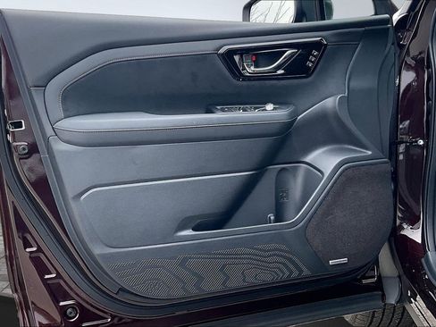 New 2026 Subaru Forester Touring image 19