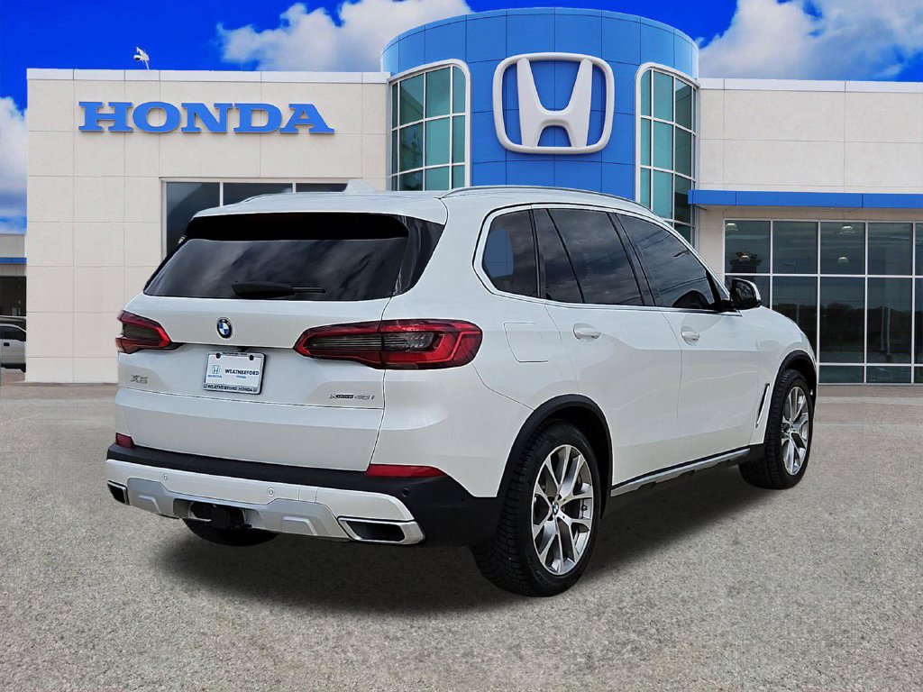 Used 2019 BMW X5 xDrive40i w/ Premium Package 2 AWD/4WD image 3