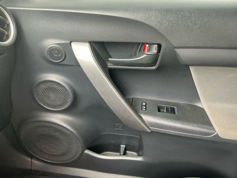 Used 2015 Scion tC FWD image 15