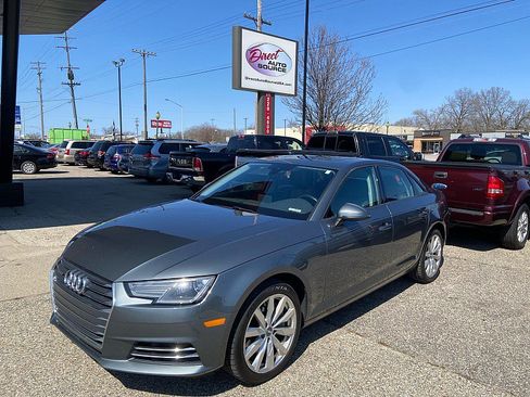 Used 2017 Audi A4 2.0T Premium image 7