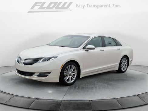 Used 2014 Lincoln MKZ Hybrid w/ Equipment Group 202A Reserve image 4
