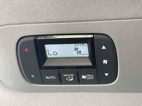 Used 2023 Honda Odyssey Elite image 23