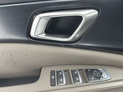 New 2026 Kia Carnival image 21