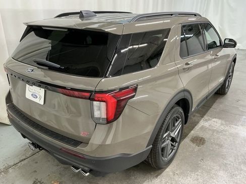 New 2026 Ford Explorer ST w/ Sun And Sound Package image 3