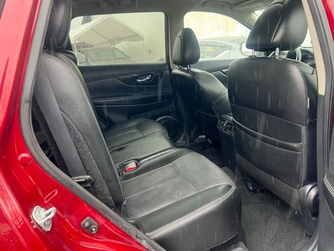 Used 2018 Nissan Rogue SL w/ Premium Package AWD/4WD image 29