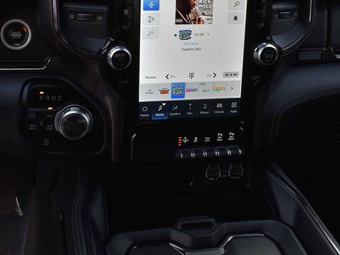 Used 2022 RAM 1500 Limited image 19