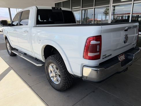 Used 2022 RAM 2500 Laramie AWD/4WD image 6