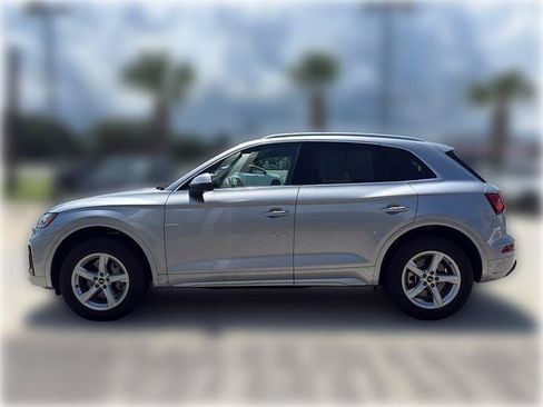 Used 2024 Audi Q5 2.0T Premium AWD/4WD image 5