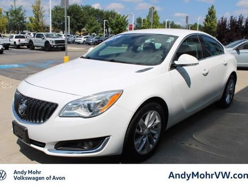 Used 2016 Buick Regal Premium FWD image 3