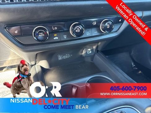 Used 2025 Honda HR-V Sport image 28