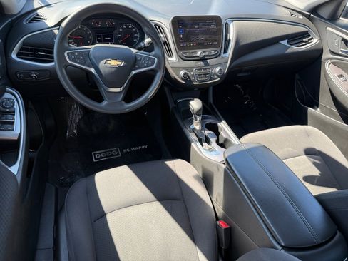 Used 2022 Chevrolet Malibu LT image 15
