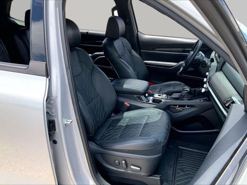 Used 2023 Kia Telluride EX X-Line AWD/4WD image 8