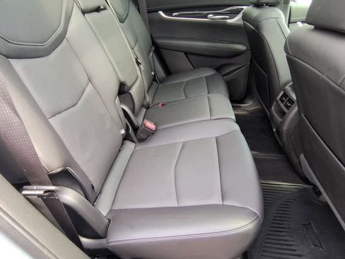 Used 2024 Cadillac XT5 Premium Luxury image 21