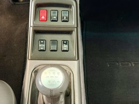 Used 1998 Porsche 911 Carrera 4S AWD/4WD image 31