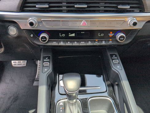 Used 2022 Kia Telluride SX w/ Nightfall Edition Package AWD/4WD image 28