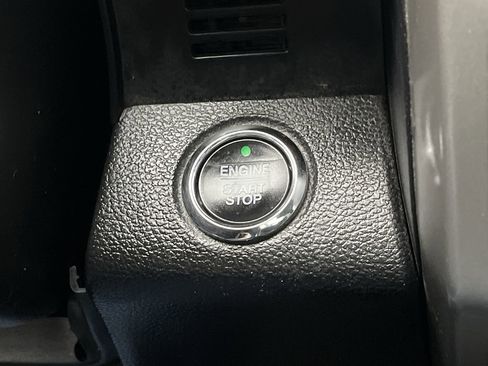 Used 2018 Ford F150 Lariat w/ Equipment Group 502A Luxury image 24