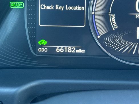 Certified 2019 Lexus ES 300h w/ Luxury Package image 35