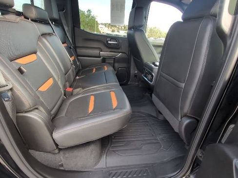 Used 2020 GMC Sierra 1500 AT4 w/ AT4 Preferred Package AWD/4WD image 26