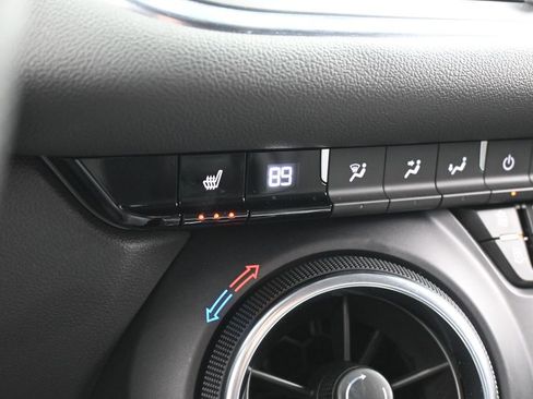 Used 2024 Chevrolet Blazer LT image 24