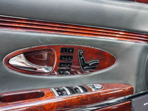 Used 2009 Maybach 62 image 28