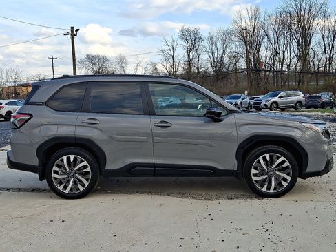 Used 2026 Subaru Forester Touring image 9