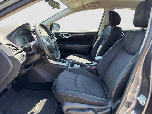 Used 2018 Nissan Sentra SV FWD image 8