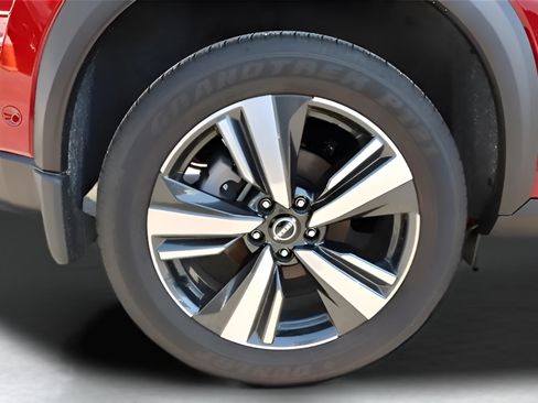 Used 2024 Nissan Rogue SL FWD image 21