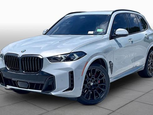 Used 2024 BMW X5 xDrive40i w/ M Sport Package AWD/4WD image 1