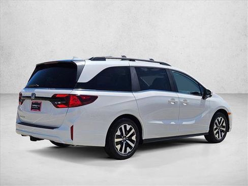 New 2026 Honda Odyssey EX-L image 2