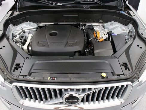 Used 2024 Volvo XC90 T8 Ultimate w/ Protection Package Premier image 33