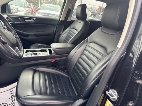 Certified 2022 Ford Edge SEL w/ Convenience Package image 18