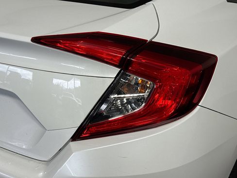 Used 2020 Honda Civic LX image 33